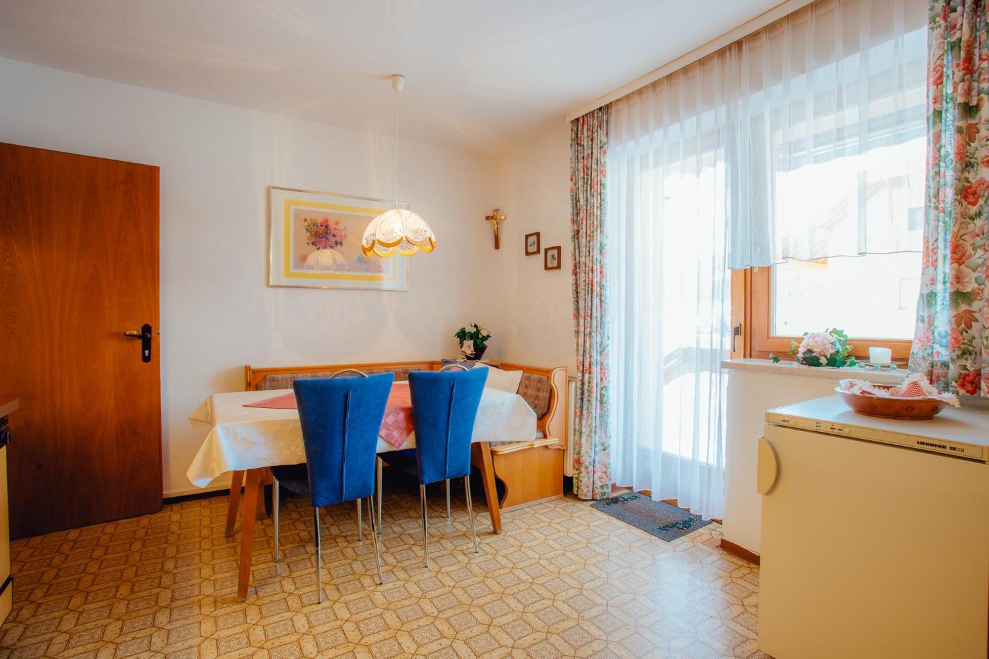 Appartement Erika By Monicare ゼーフェルト・イン・チロル エクステリア 写真